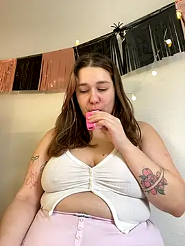 SuzieMurray online show from November 2025 09:14:01 AM