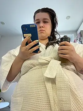 SuzieMurray online show from March 2026 08:15:01 AM