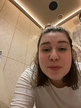 SuzieMurray online show from February 2025 08:07:01 AM