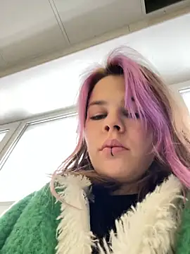 SuzieMurray online show from February 2025 08:27:02 AM