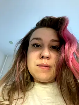SuzieMurray online show from September 2025 10:10:01 AM