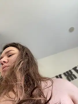 SuzieMurray online show from May 2026 08:27:01 AM