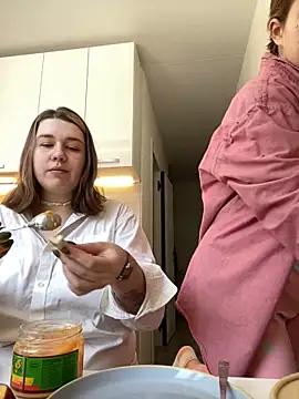 SuzieMurray online show from March 2025 07:20:02 AM