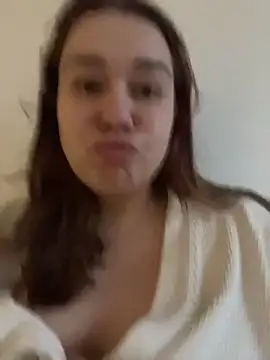 SuzieMurray online show from December 2025 07:19:01 AM