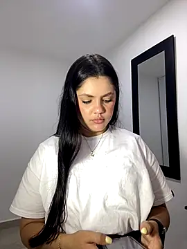 kimberlyhills1 online show from September 2025 05:02:01 AM