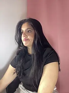 kimberlyhills1 online show from April 2026 09:06:01 PM