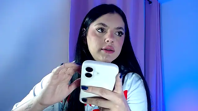 kimberlyhills1 online show from March 2026 10:58:01 PM