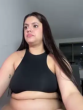 kimberlyhills1 online show from December 2024 10:45:02 PM