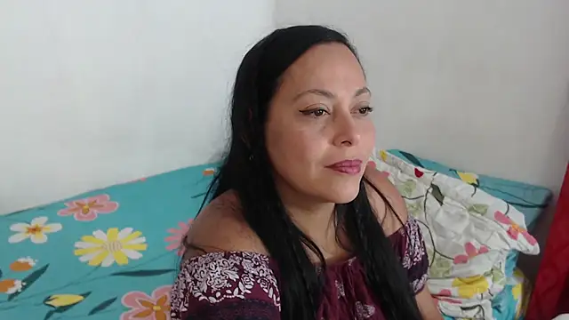 RocioColombia online show from March 2026 04:31:01 AM