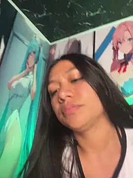 Im Little online show from November 2025 03:34:01 AM