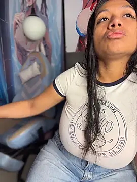 Im Little online show from May 2026 02:42:01 AM