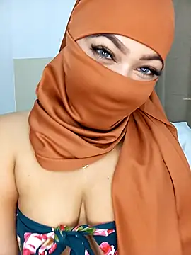 Snapshot of Kendra_Kait chatting on February 2025 09:15:02 PM Kendra Kait online show from February 2025 09:15:02 PM