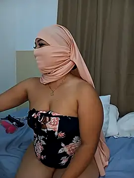 Snapshot of Kendra_Kait chatting on February 2025 12:14:01 AM Kendra Kait online show from February 2025 12:14:01 AM