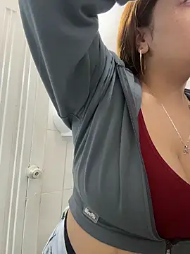 Tatiana O online show from April 2026 03:05:01 PM