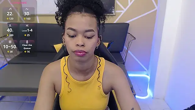 Shenna brunette  online show from March 2025 01:08:01 PM