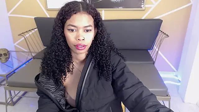 Shenna brunette  online show from March 2025 01:06:01 PM