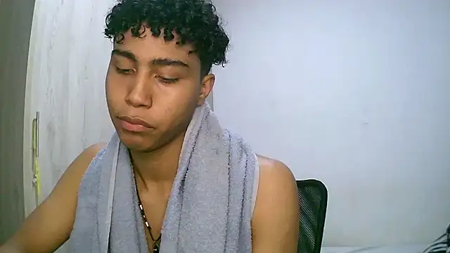 sexy diamante  online show from November 2025 12:14:01 AM