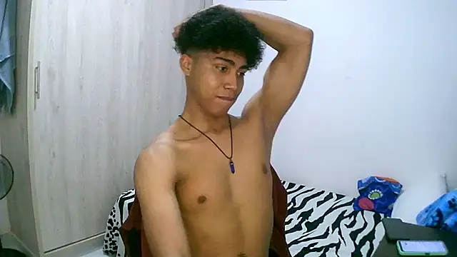 sexy diamante  online show from December 2025 05:35:01 PM