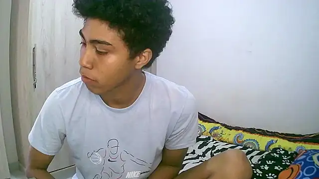 sexy diamante  online show from October 2025 05:57:02 PM