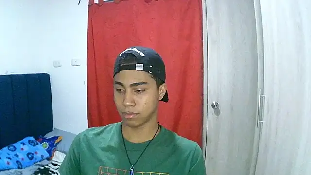 sexy diamante  online show from January 2026 11:33:01 PM