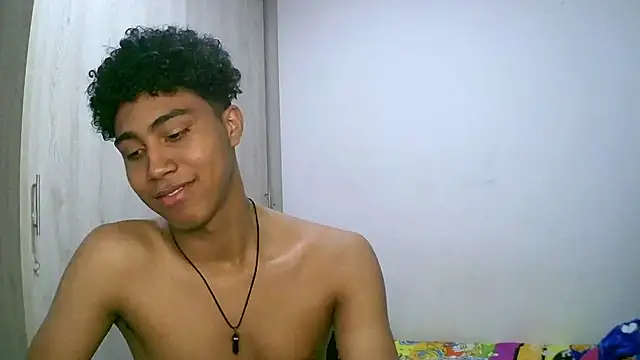 sexy diamante  online show from November 2025 01:53:01 AM