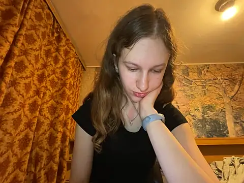Snapshot of Eva_Angel3 chatting on May 2026 05:43:02 PM Eva Angel3 online show from May 2026 05:43:02 PM
