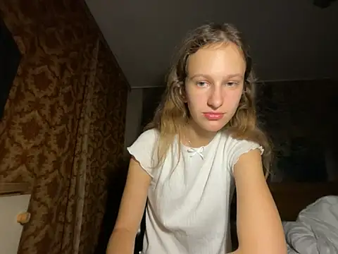 Eva Angel3 online show from September 2025 06:20:01 PM