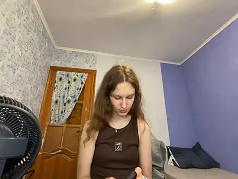 Snapshot of Eva_Angel3 chatting on June 2026 05:36:01 PM Eva Angel3 online show from June 2026 05:36:01 PM