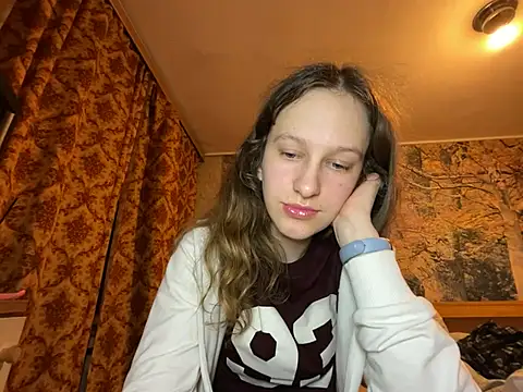 Snapshot of Eva_Angel3 chatting on April 2026 06:58:02 PM Eva Angel3 online show from April 2026 06:58:02 PM