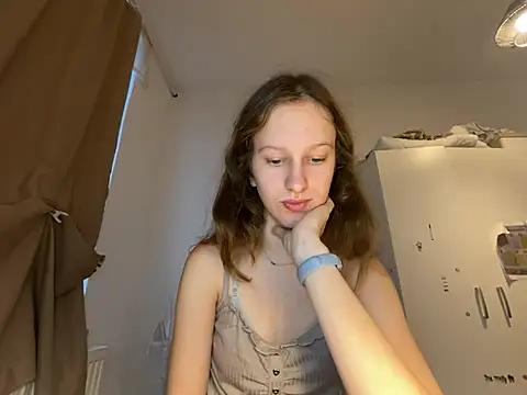 Snapshot of Eva_Angel3 chatting on July 2026 06:32:02 PM Eva Angel3 online show from July 2026 06:32:02 PM