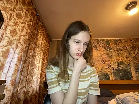 Snapshot of Eva_Angel3 chatting on May 2026 04:10:01 PM Eva Angel3 online show from May 2026 04:10:01 PM