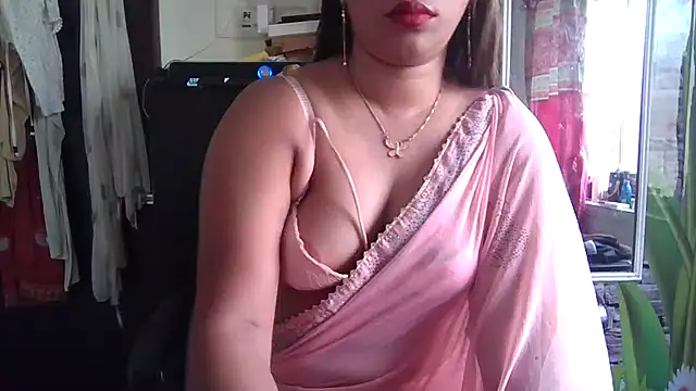 sexy-honey09 online show from June 2026 08:01:01 AM