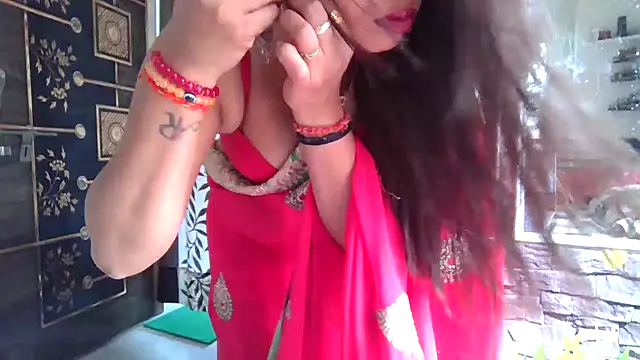 sexy-honey09 online show from December 2025 06:48:01 AM