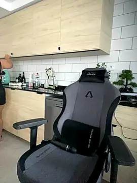 brazilianbbinuk online show from November 2025 10:04:02 AM