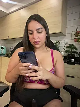 brazilianbbinuk online show from November 2025 10:45:01 PM