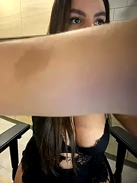 brazilianbbinuk online show from November 2025 10:54:01 PM