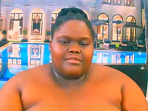 Snapshot of EbonyHotBuns chatting on December 2025 10:03:02 AM EbonyHotBuns online show from December 2025 10:03:02 AM