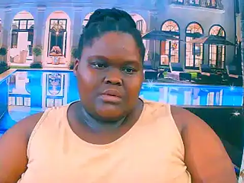 Snapshot of EbonyHotBuns chatting on December 2025 09:55:01 AM EbonyHotBuns online show from December 2025 09:55:01 AM