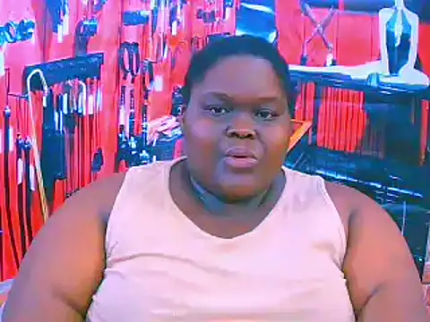 Snapshot of EbonyHotBuns chatting on October 2025 08:48:02 AM EbonyHotBuns online show from October 2025 08:48:02 AM