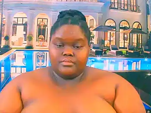 Snapshot of EbonyHotBuns chatting on November 2025 09:04:01 PM EbonyHotBuns online show from November 2025 09:04:01 PM