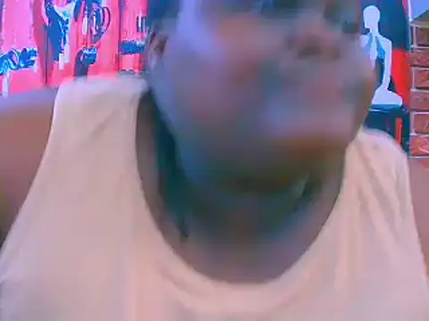 Snapshot of EbonyHotBuns chatting on October 2025 09:10:02 AM EbonyHotBuns online show from October 2025 09:10:02 AM