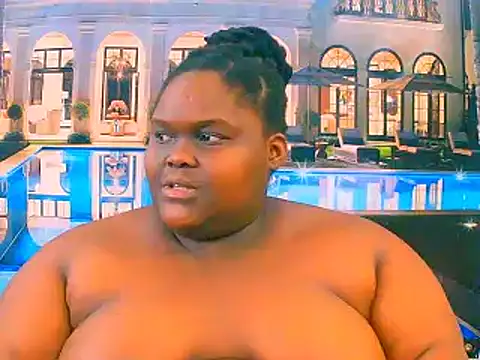 Snapshot of EbonyHotBuns chatting on December 2025 08:04:02 PM EbonyHotBuns online show from December 2025 08:04:02 PM