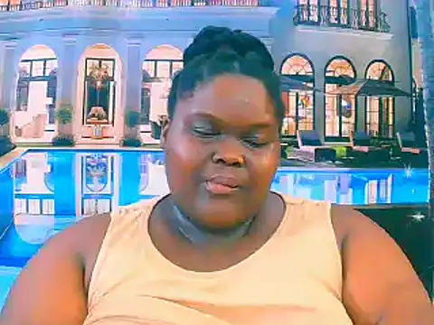 Snapshot of EbonyHotBuns chatting on November 2025 07:58:02 PM EbonyHotBuns online show from November 2025 07:58:02 PM