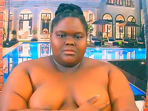 Snapshot of EbonyHotBuns chatting on November 2025 07:19:01 AM EbonyHotBuns online show from November 2025 07:19:01 AM