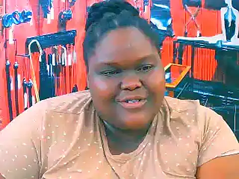 Snapshot of EbonyHotBuns chatting on November 2025 10:14:02 PM EbonyHotBuns online show from November 2025 10:14:02 PM