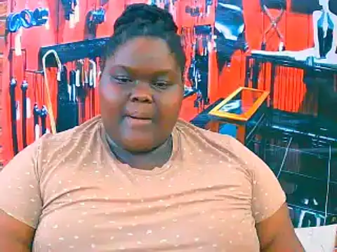 Snapshot of EbonyHotBuns chatting on November 2025 07:52:02 PM EbonyHotBuns online show from November 2025 07:52:02 PM