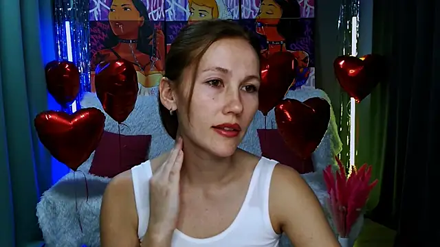 Snapshot of MichelleOrtis chatting on February 2025 01:21:01 PM MichelleOrtis online show from February 2025 01:21:01 PM