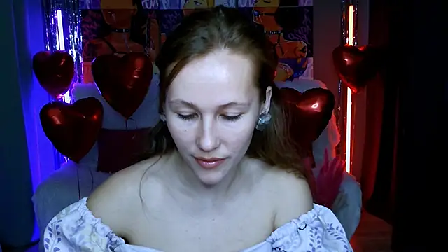 Snapshot of MichelleOrtis chatting on February 2025 01:44:01 PM MichelleOrtis online show from February 2025 01:44:01 PM