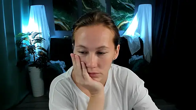 MichelleOrtis online show from November 2025 11:52:02 PM