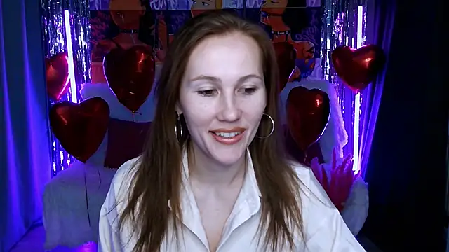 Snapshot of MichelleOrtis chatting on February 2025 01:55:02 PM MichelleOrtis online show from February 2025 01:55:02 PM